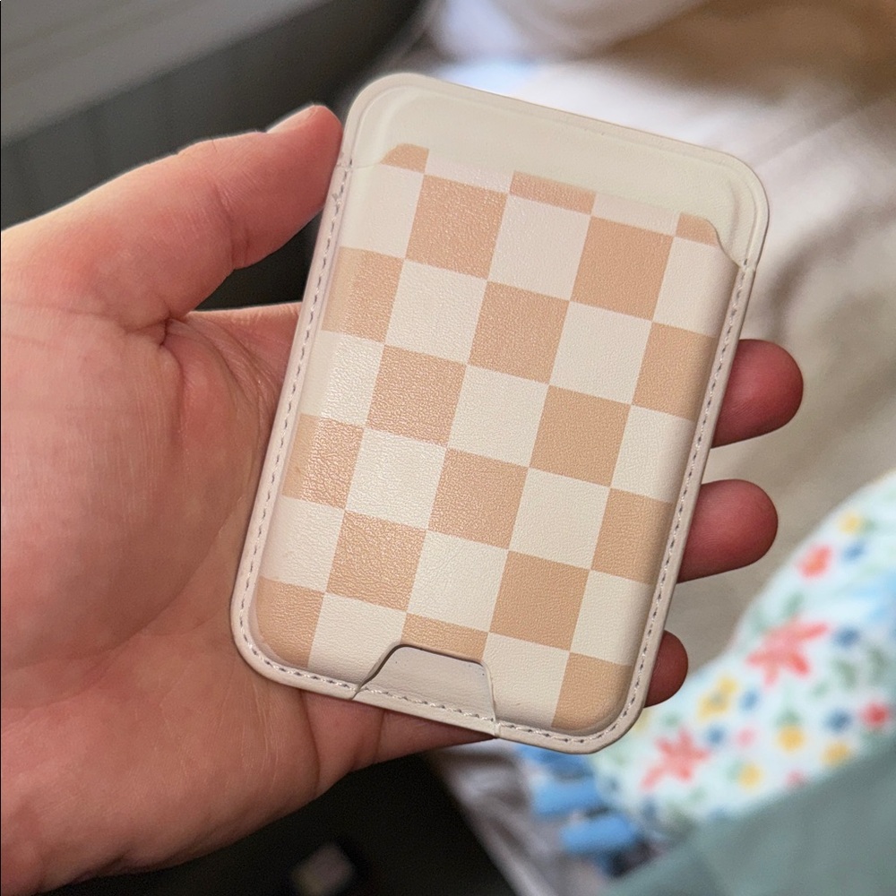 Magnetic Checkered Card Holder for iPhone